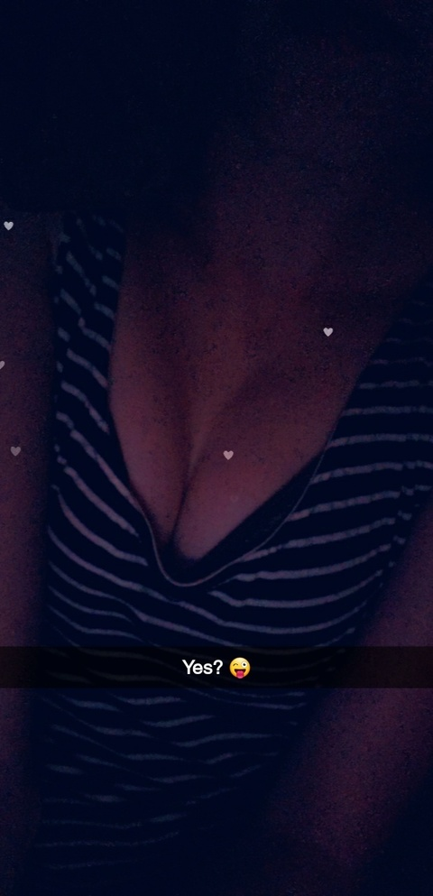 angelb00bs22 onlyfans leaked picture 1