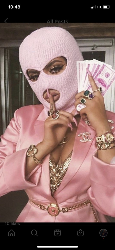 bellanotce onlyfans leaked picture 1