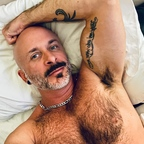 View builtfur OnlyFans content for free 

 profile picture