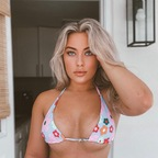 carolinecfit (Caroline) OnlyFans Leaks 

 profile picture