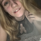 chloedream (Chloe) OnlyFans Leaked Videos and Pictures 

 profile picture