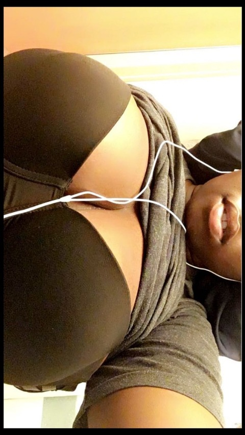 chocolateexpess7 onlyfans leaked picture 1
