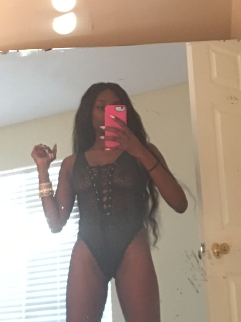 cocobonnie onlyfans leaked picture 1