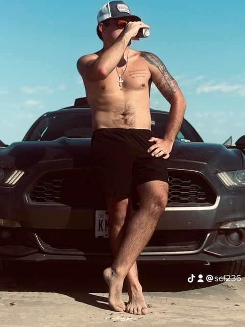 cowboycole23 onlyfans leaked picture 1