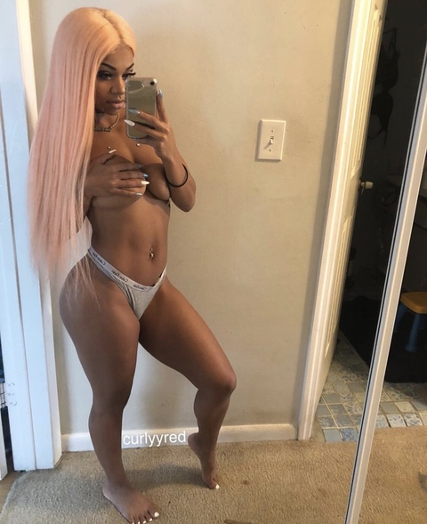 curlyredd onlyfans leaked picture 1