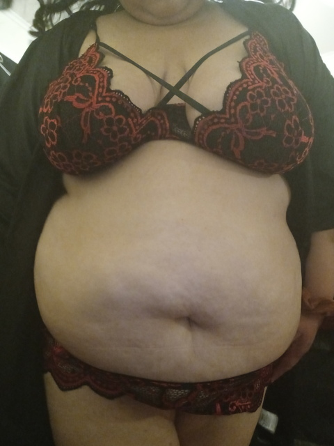 curvysexylove onlyfans leaked picture 1