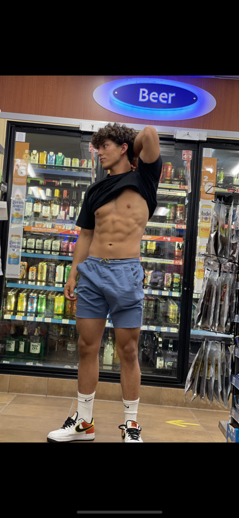 daddybay22 onlyfans leaked picture 1