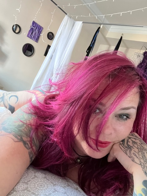 dragongirl77 onlyfans leaked picture 1