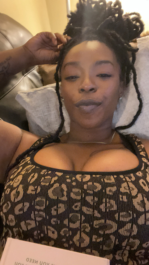 ebonybelle onlyfans leaked picture 1