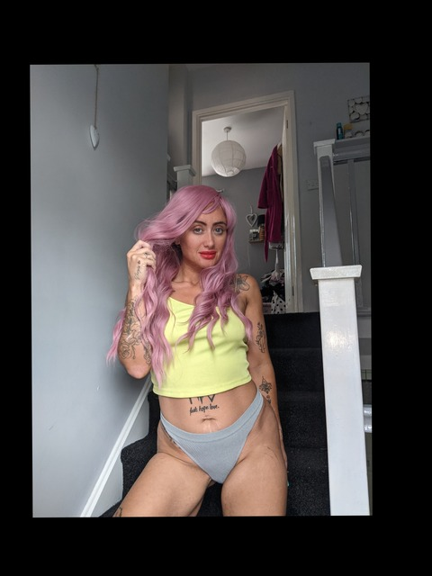 emziee onlyfans leaked picture 1