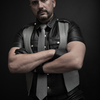 englishleathermaster (English Leather Master) free OnlyFans Leaked Pictures and Videos 

 profile picture