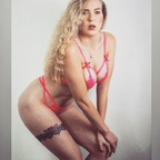 evelynchann (blonde bombshell) free OnlyFans Leaked Pictures & Videos 

 profile picture