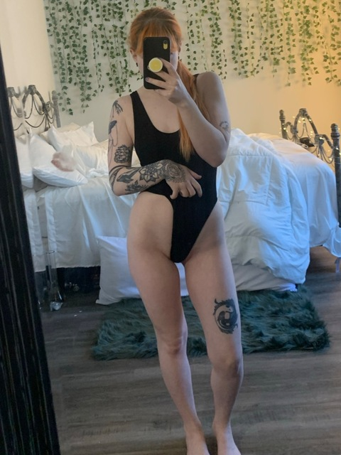 gh0stbitch onlyfans leaked picture 1