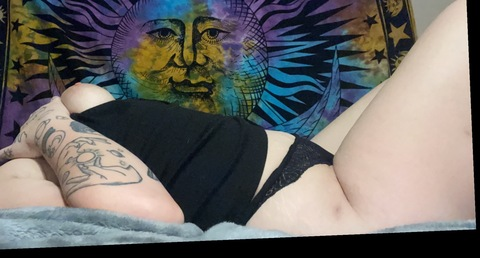 gothbaby5472 onlyfans leaked picture 1