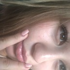 View hollyb0456 (Holly) OnlyFans 49 Photos and 32 Videos for free 

 profile picture