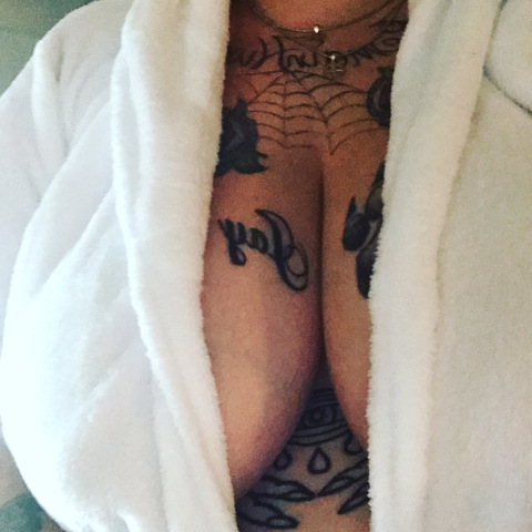 inkedupnikki onlyfans leaked picture 1