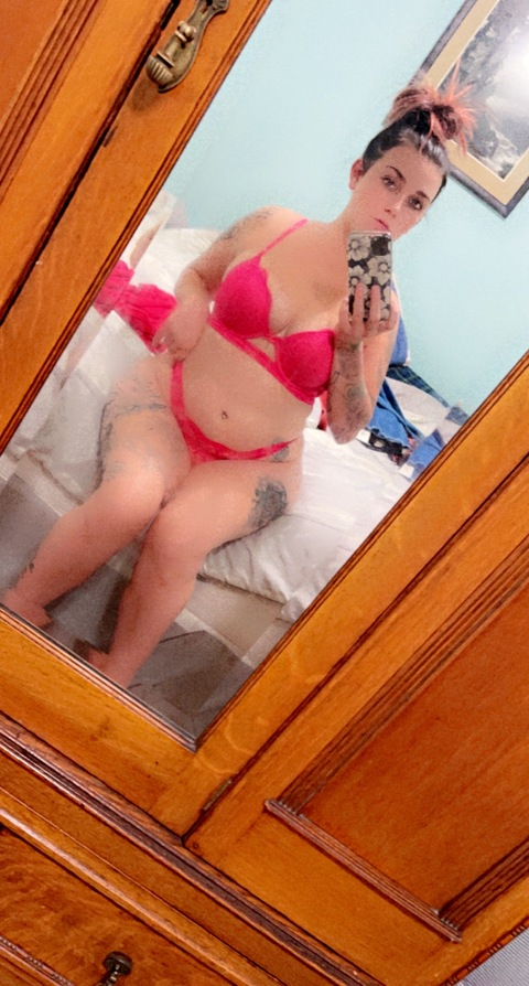 itsthetattoodredhead onlyfans leaked picture 1