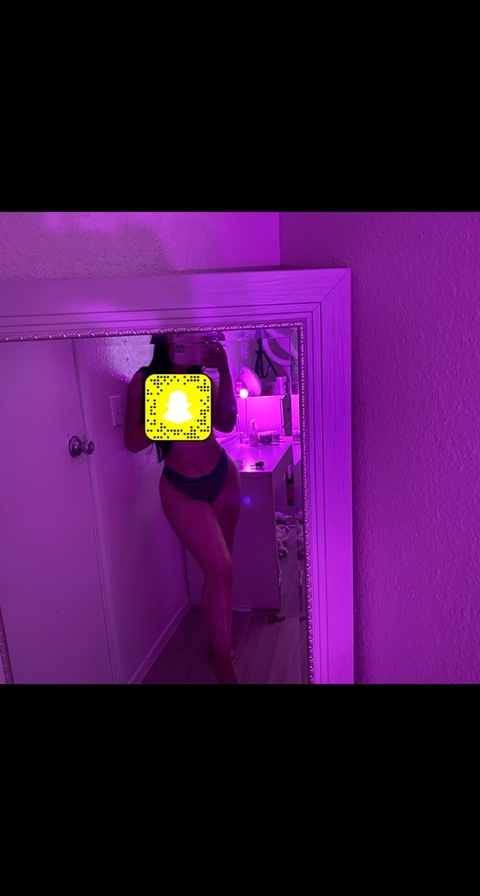 keepingupwithalondra onlyfans leaked picture 1