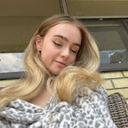 laurenxcross OnlyFans Leaked (61 Photos and 32 Videos) 

 profile picture