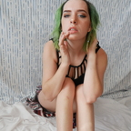 lili-babes (Lilith) OnlyFans Leaks 

 profile picture