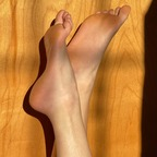 View linaslovelyfeet OnlyFans content for free 

 profile picture