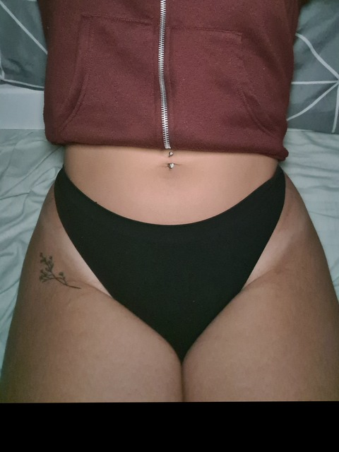 lucy.luu onlyfans leaked picture 1