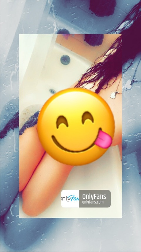 lulucifer32 onlyfans leaked picture 1