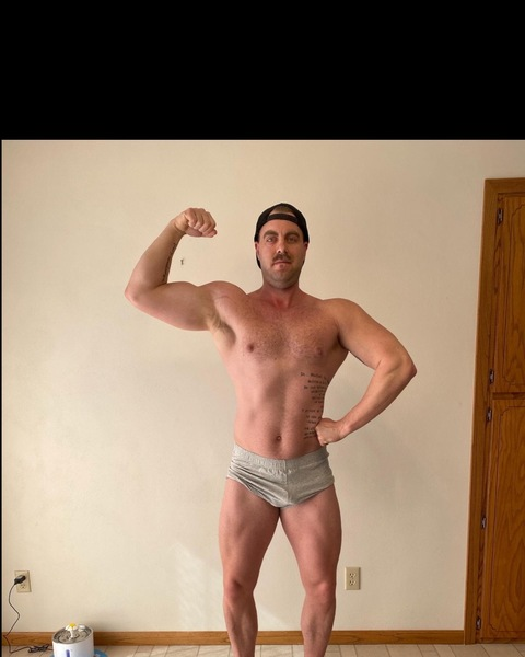 machomanrandyyyy onlyfans leaked picture 1