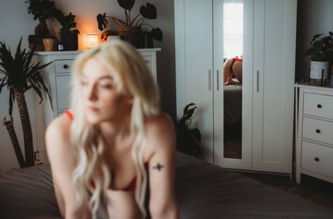 maggiemarston2 onlyfans leaked picture 1