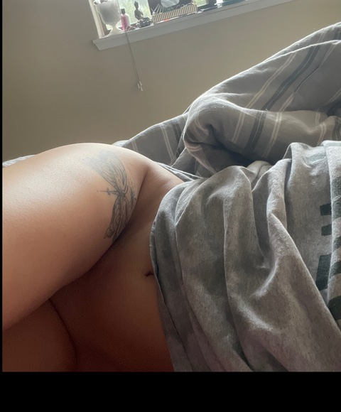 mapleyumyum onlyfans leaked picture 1