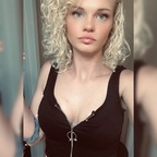 View Marrisa Caitlyn (marrisa.caitlyn) OnlyFans 49 Photos and 32 Videos gallery 

 profile picture