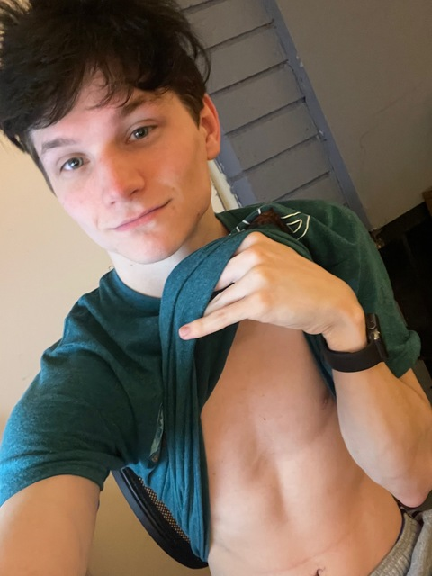 masonmiller0 onlyfans leaked picture 1