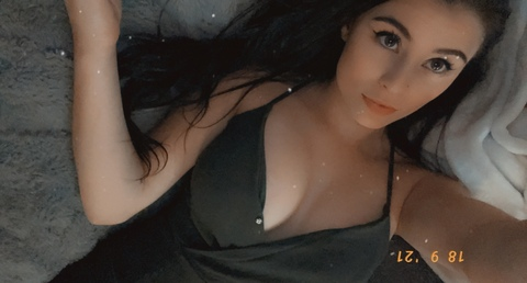 misssierralynae onlyfans leaked picture 1