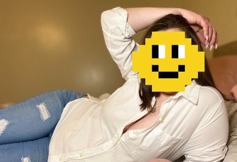 mommyzplay2 onlyfans leaked picture 1