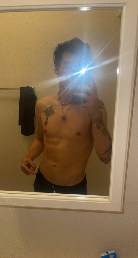 onlyrobs onlyfans leaked picture 1