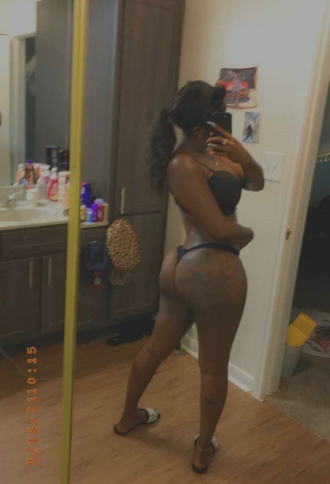 prettyassprincess onlyfans leaked picture 1