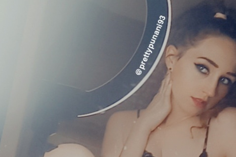 prettypunani93 onlyfans leaked picture 1