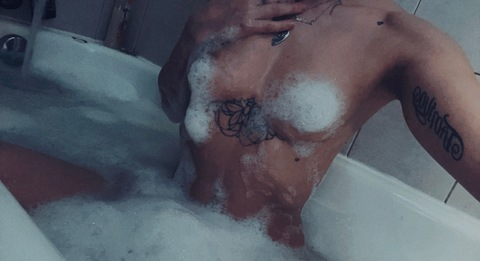 saamiammm onlyfans leaked picture 1