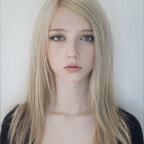 View shycassie (Cassie) OnlyFans 49 Photos and 32 Videos for free 

 profile picture