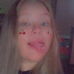 Get Free access to @sweet-dreamsss Leak OnlyFans 

 profile picture