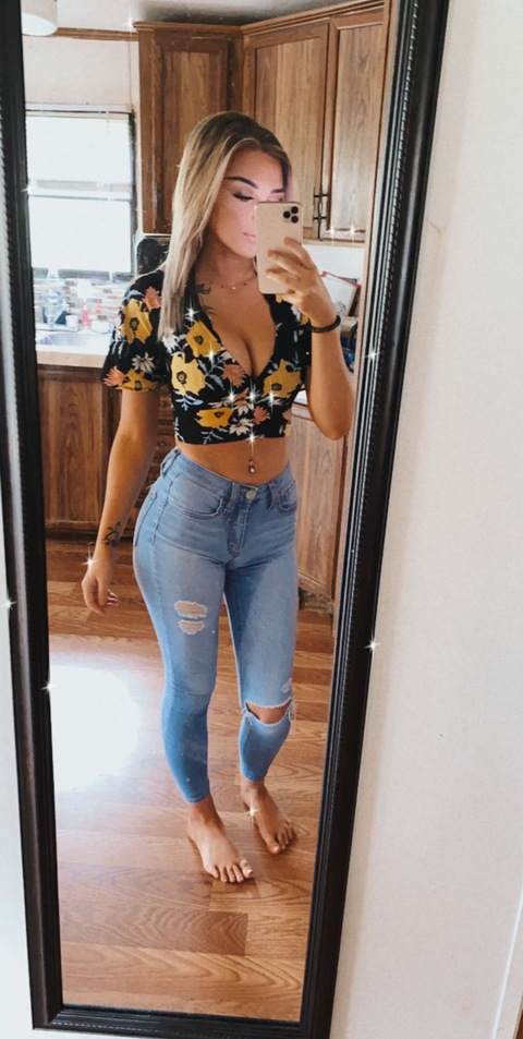 sydneysinclaire onlyfans leaked picture 1