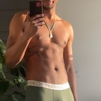 View theyloverye OnlyFans content for free 

 profile picture