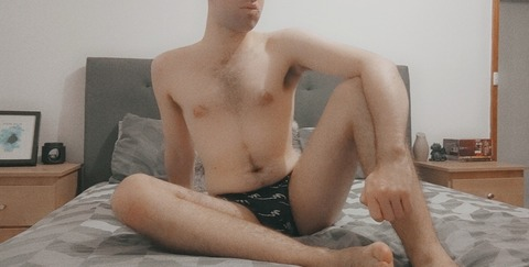 travis.boi0991 onlyfans leaked picture 1