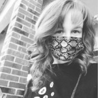 uglypoetry OnlyFans Leak 

 profile picture