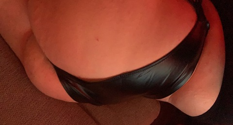 urbutttercuupp onlyfans leaked picture 1