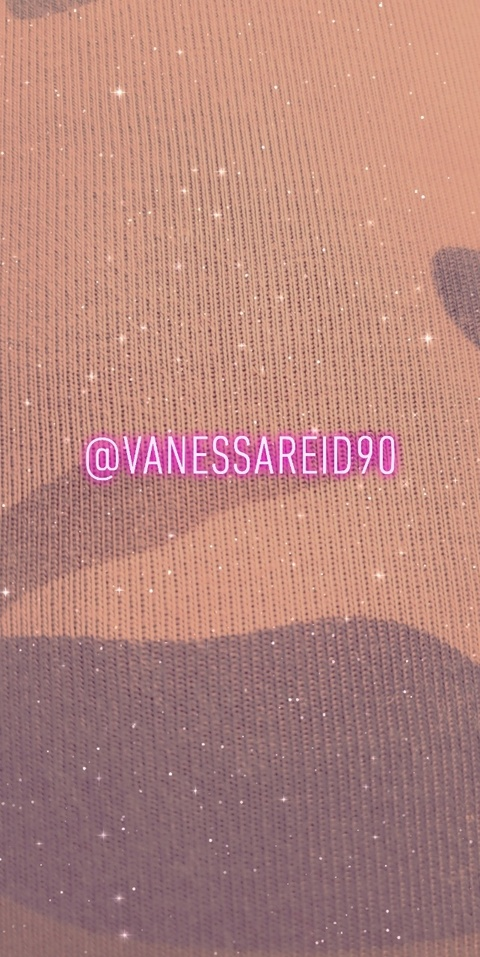 vanessareid90 onlyfans leaked picture 1