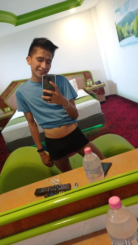 vergontwink298 onlyfans leaked picture 1