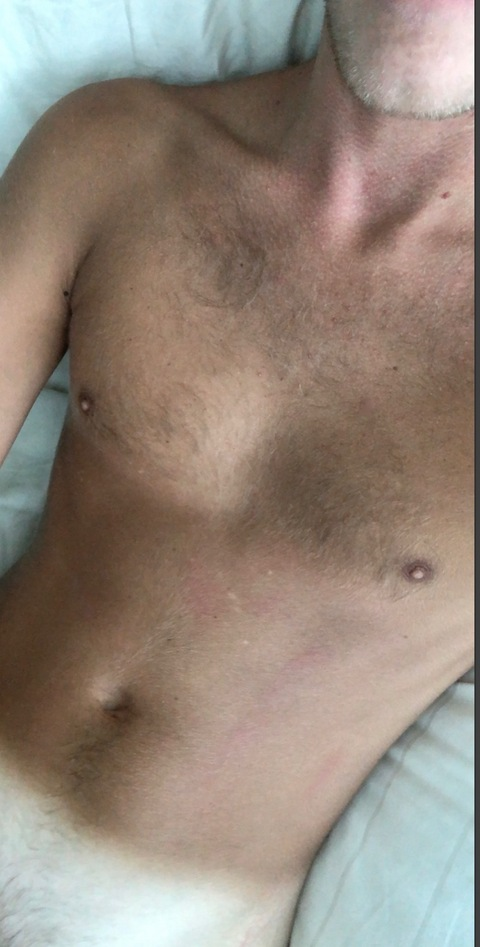 versblondeboy onlyfans leaked picture 1