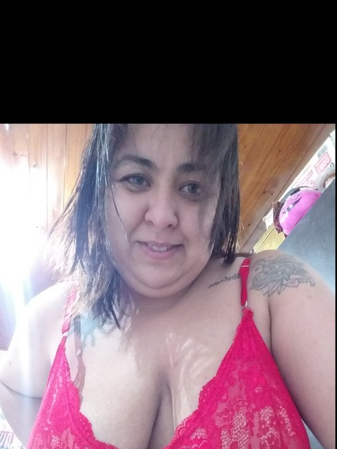 womaninlove22 onlyfans leaked picture 1